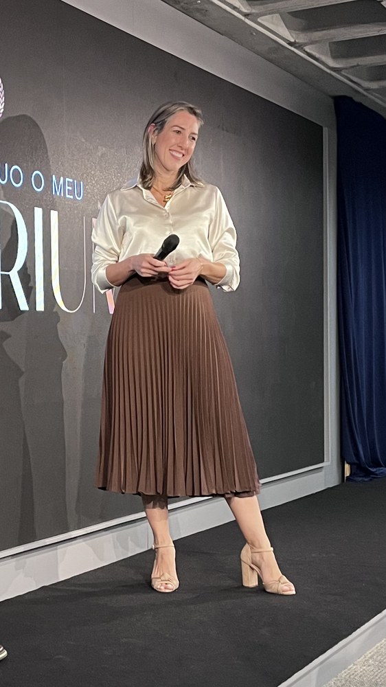 Palestra Lorena Salazar
